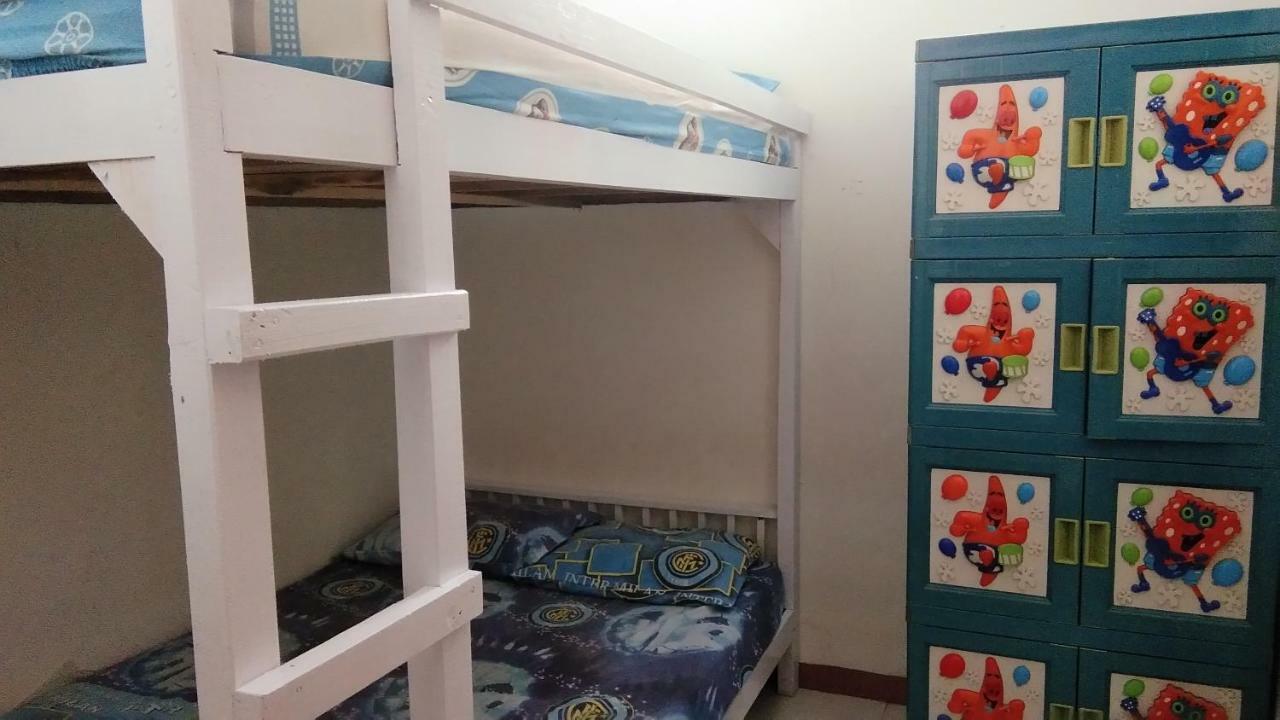Hotel Jiddan Syariah Redpartner à Lembang Extérieur photo